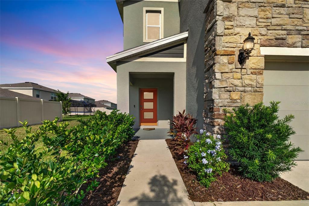 9744 CRESCENT RAY DRIVE, WESLEY CHAPEL, FL — photo 2 of 30