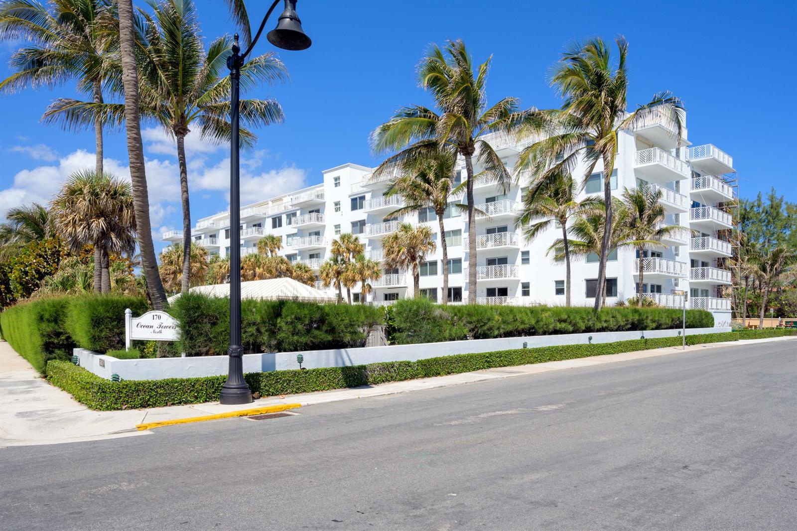 170 N Ocean Boulevard # 303, Palm Beach FL 33480