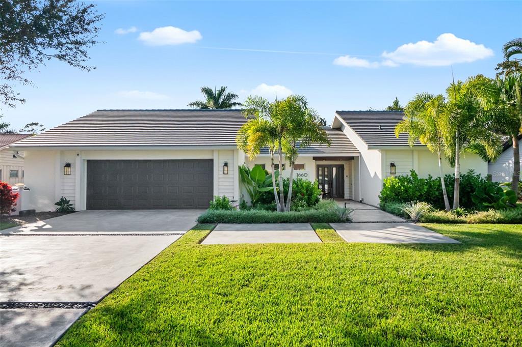 1660 PINE HARRIER CIRCLE