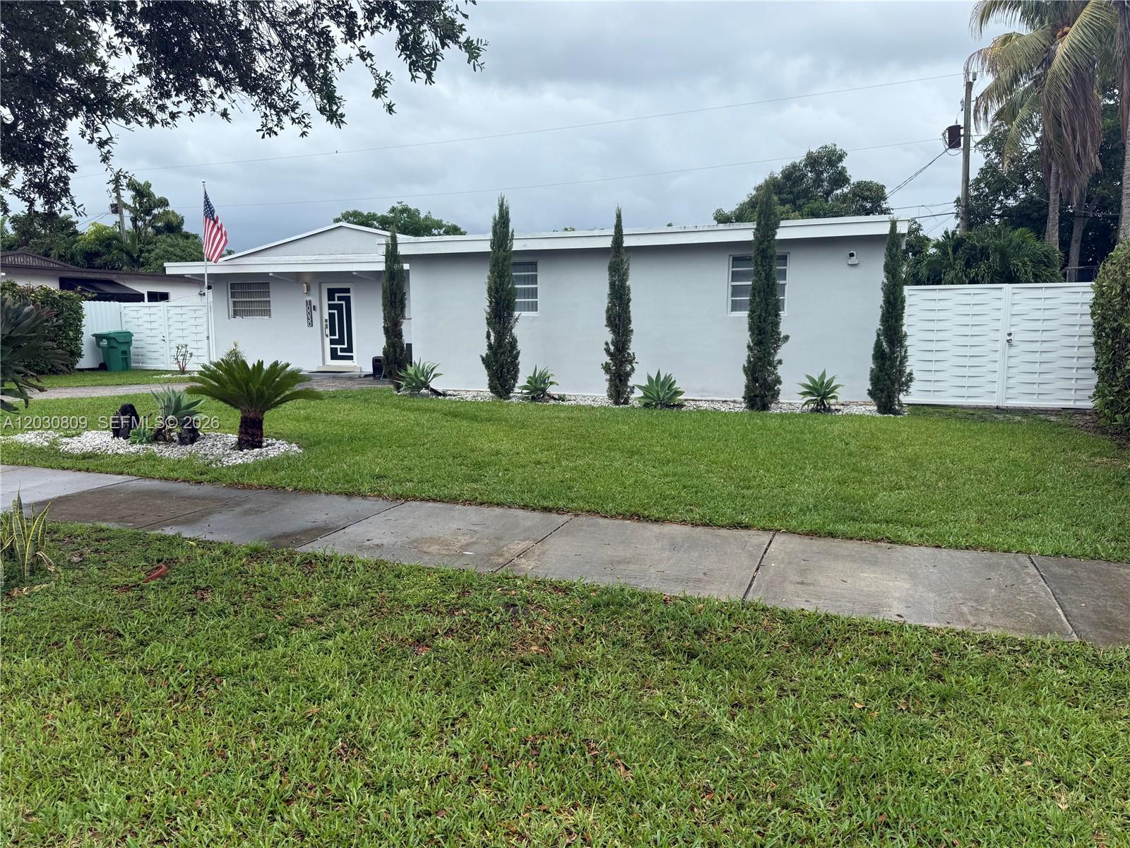 10030 SW 213th Ter, Cutler Bay FL 33189