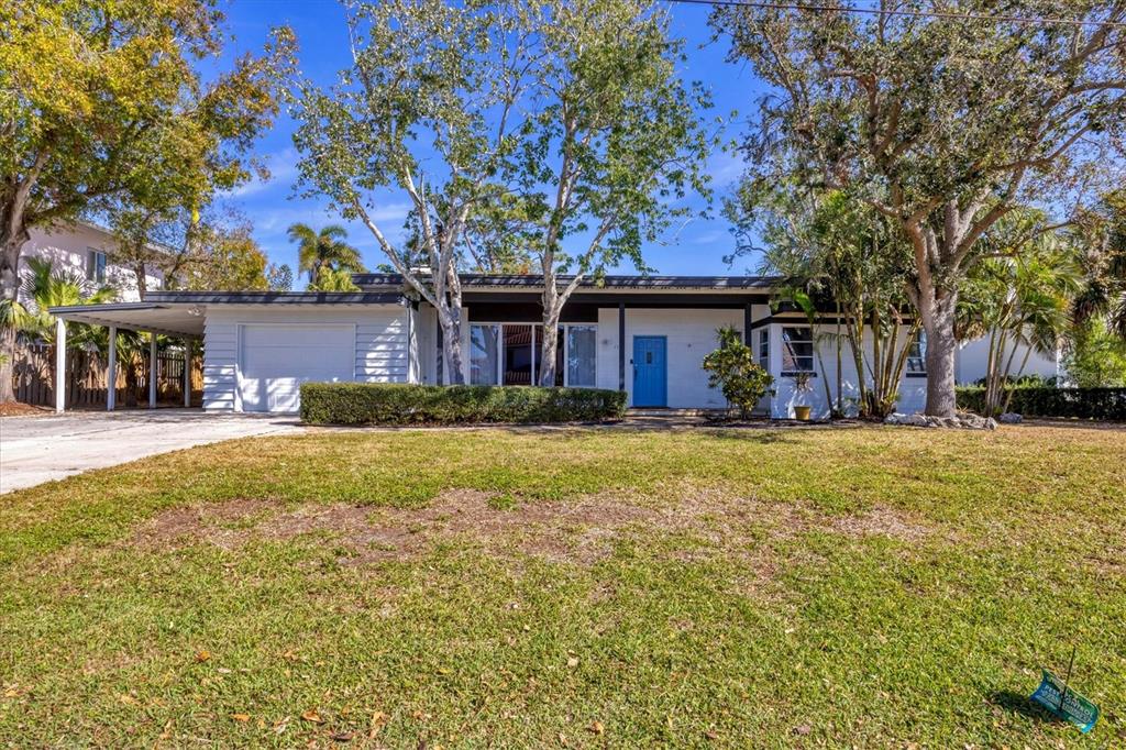 1509 FLOWER DRIVE