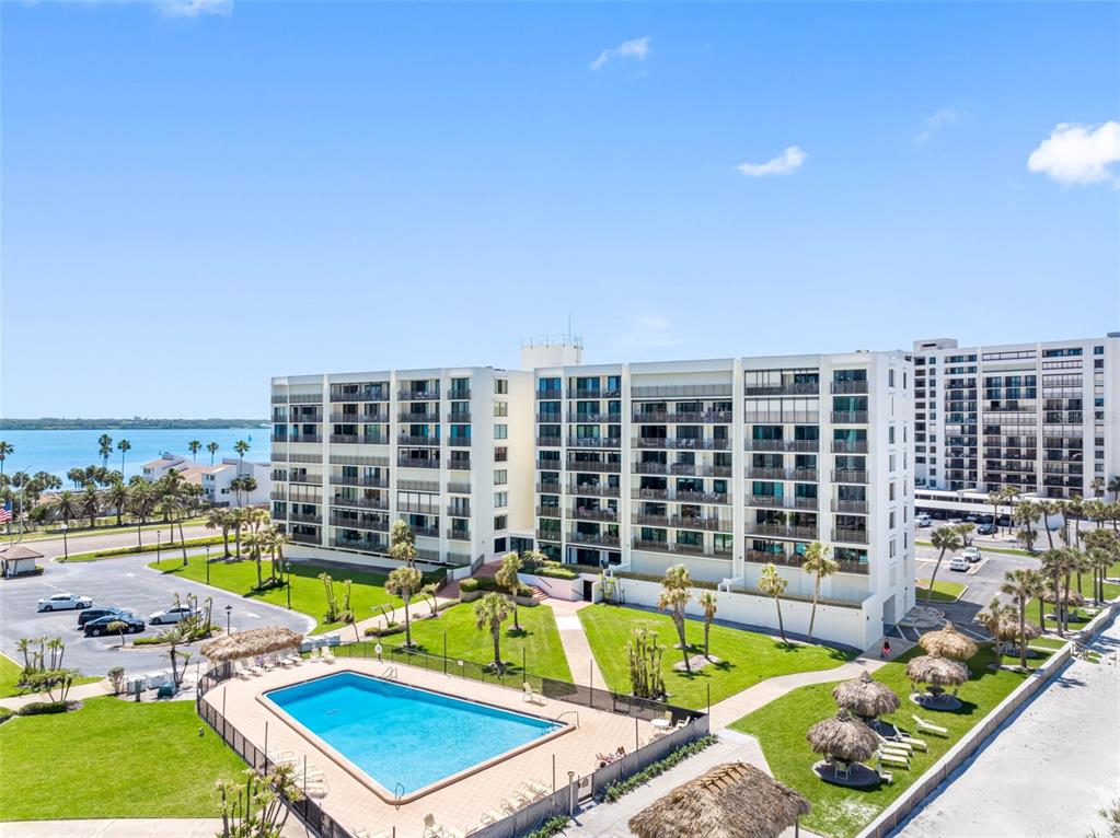 1430 GULF BOULEVARD UNIT 807