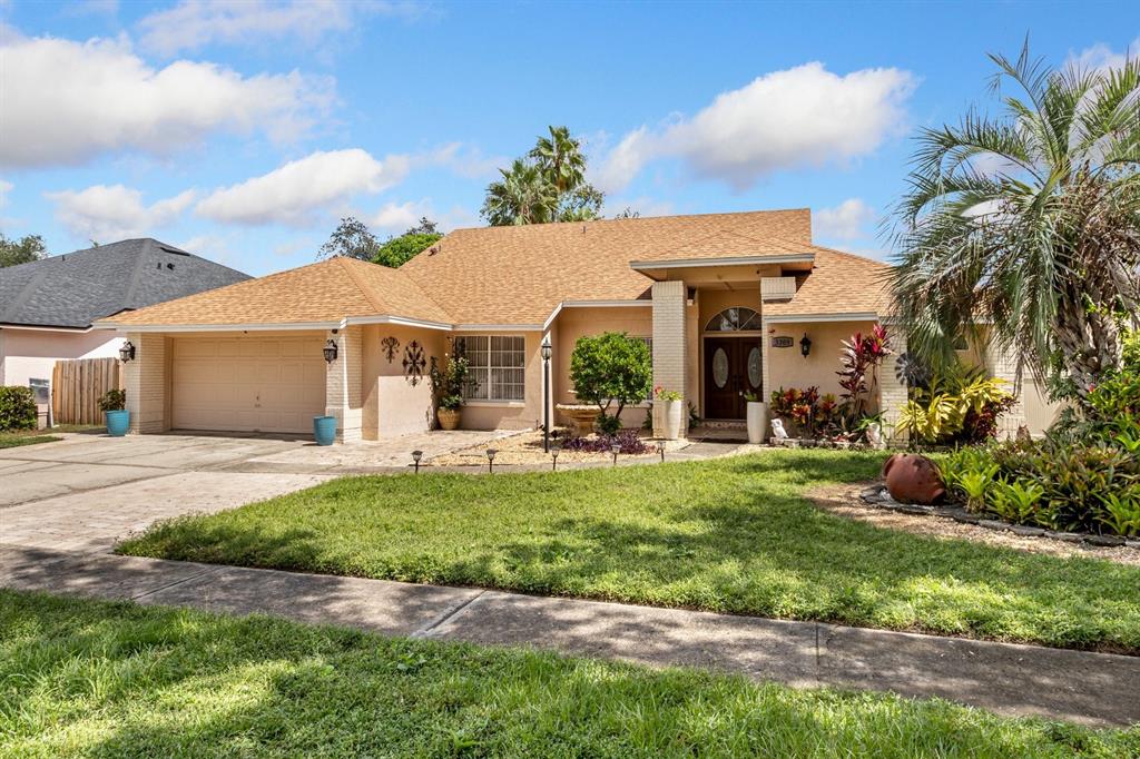 3309 PAISLEY CIRCLE