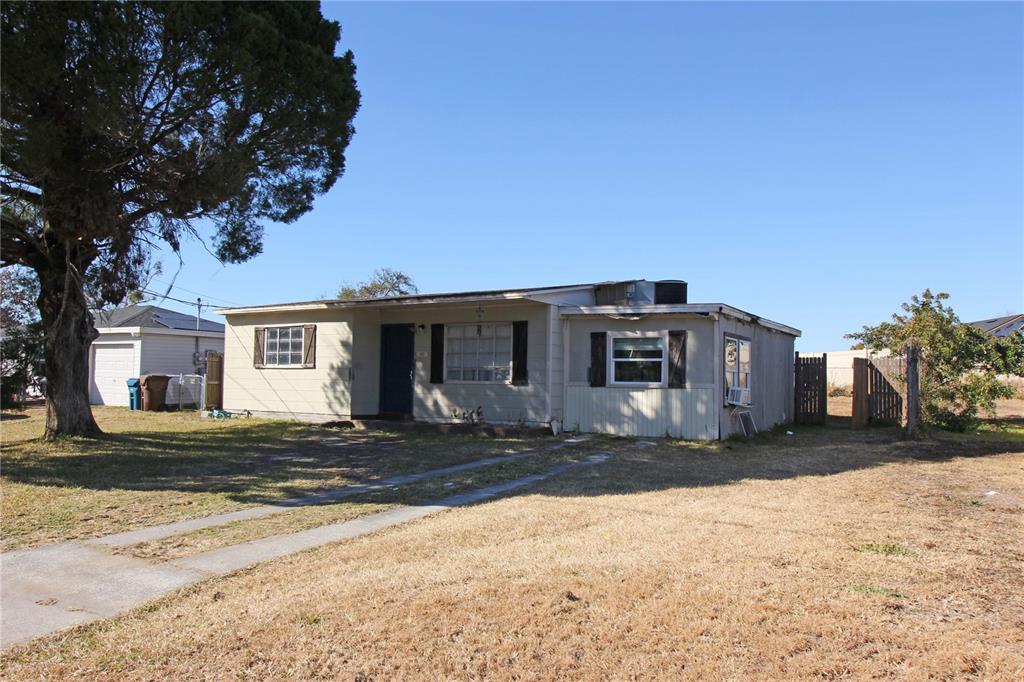 141 NW 10TH DRIVE