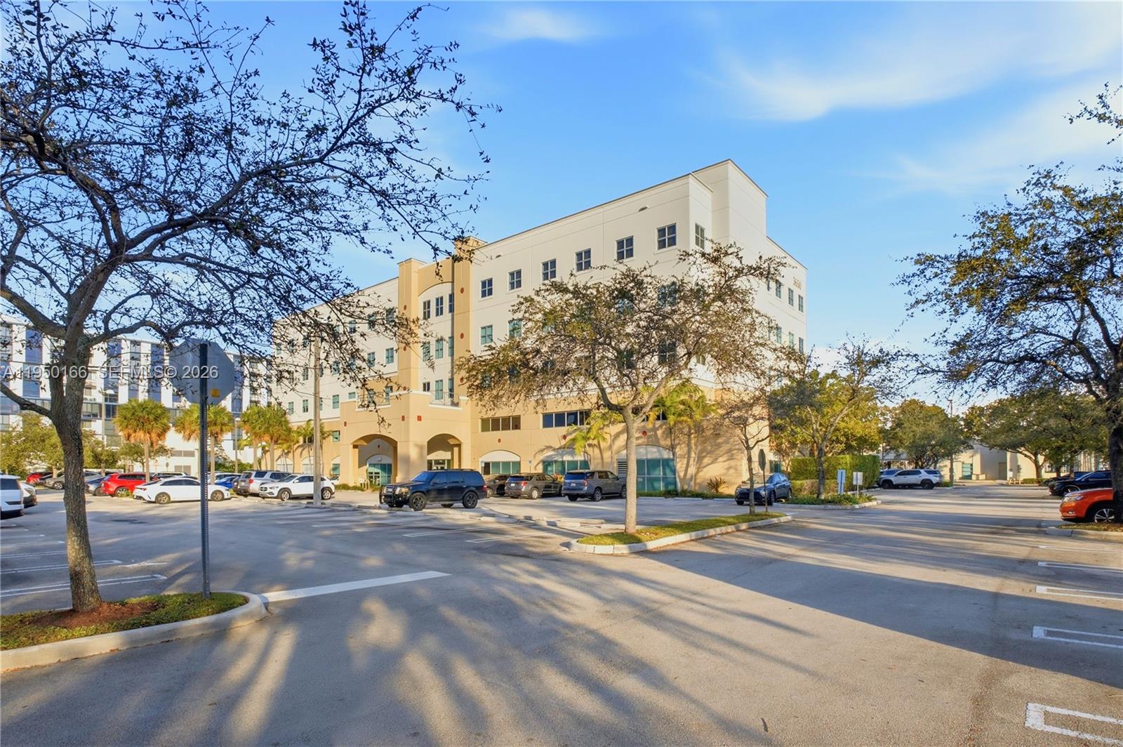 3650 NW 82nd Ave, Doral FL 33166