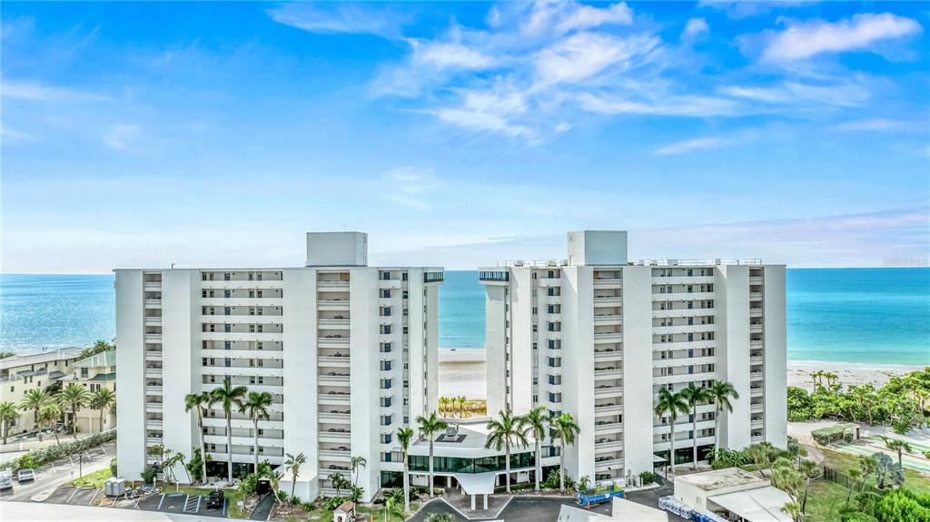 20 WHISPERING SANDS DRIVE UNIT 1102