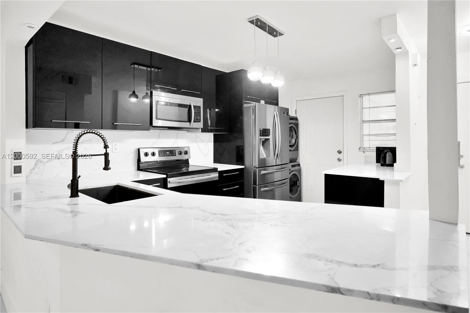1750 NE 191st St # 2, Miami FL 33179