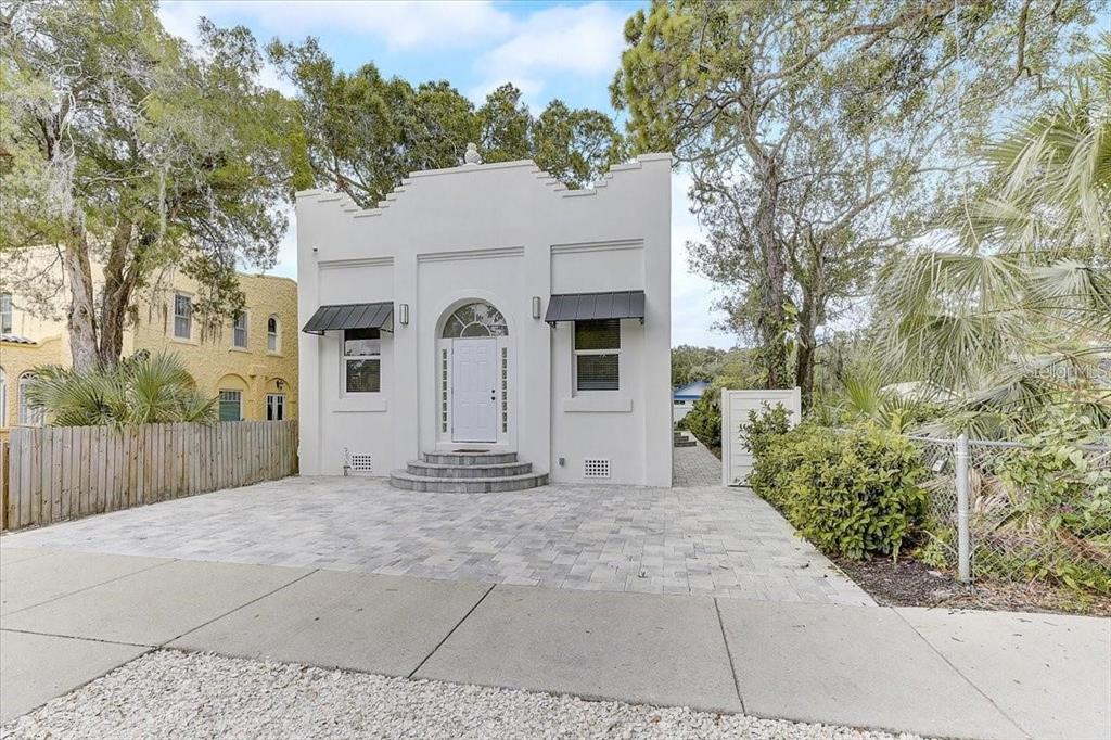 1862 6TH STREET, SARASOTA, FL — photo 2 of 30
