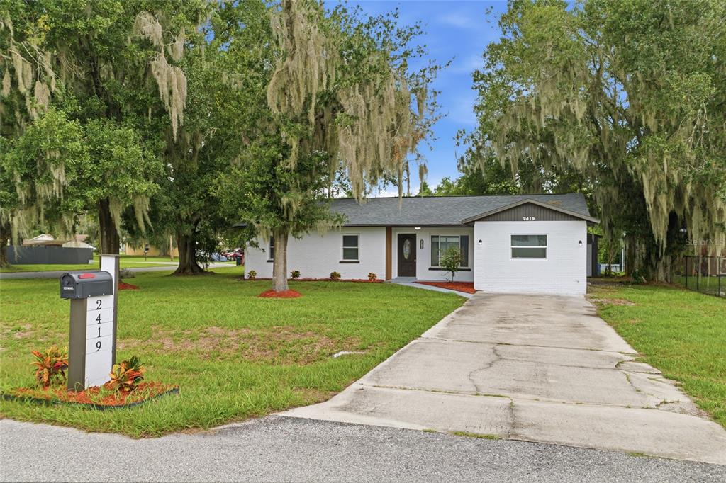 2419 RIDGEVIEW DRIVE