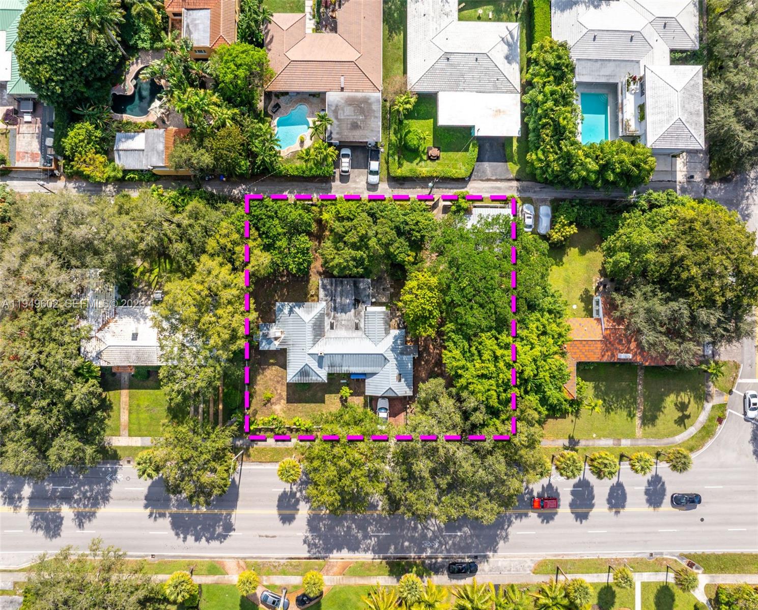MIAMI SHORES, FL — photo 2 of 7