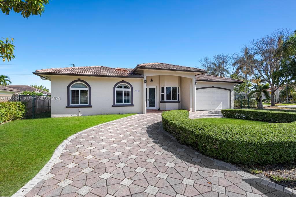 9201 SW 170th Ln, Palmetto Bay FL 33157