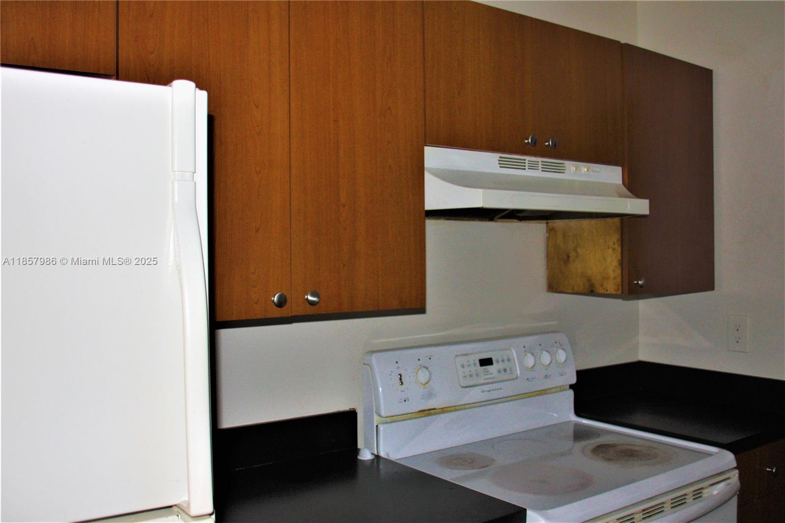 2922 NW 55th Ave # 2B, Lauderhill FL 33313