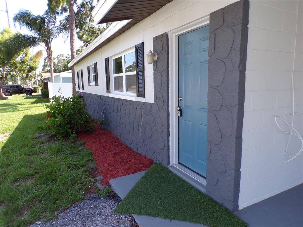 1878 TROTTER ROAD, LARGO, FL — photo 3 of 23