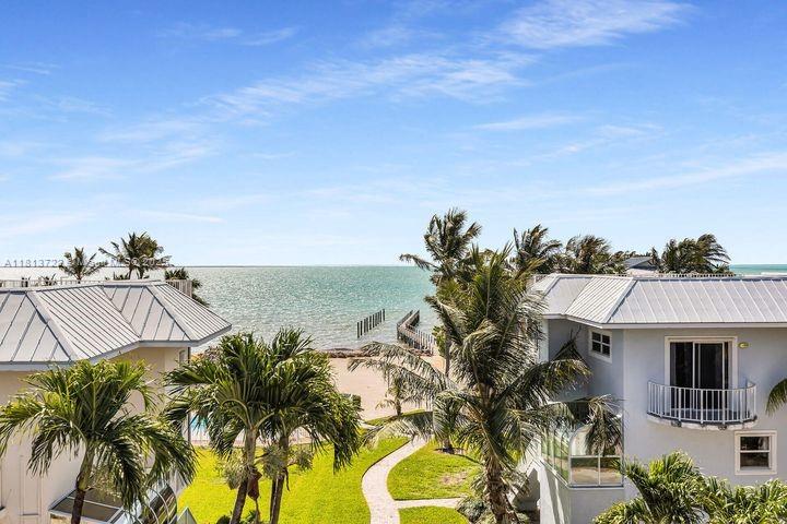 140 Aregood Ln # C2, Plantation Key FL 33036