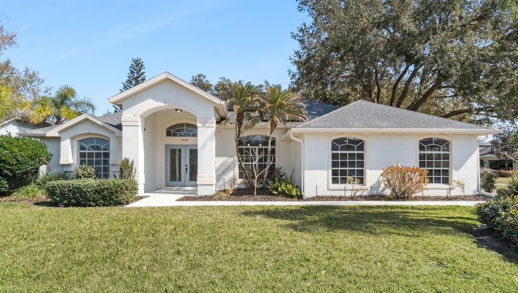 5229 HAMMOCK CIRCLE