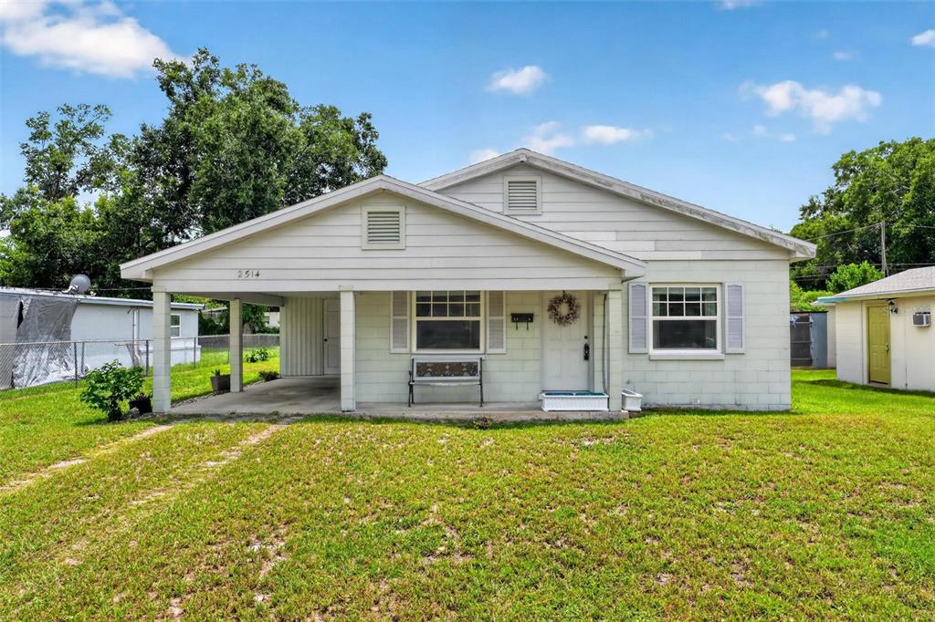 2514 DRAKE DRIVE