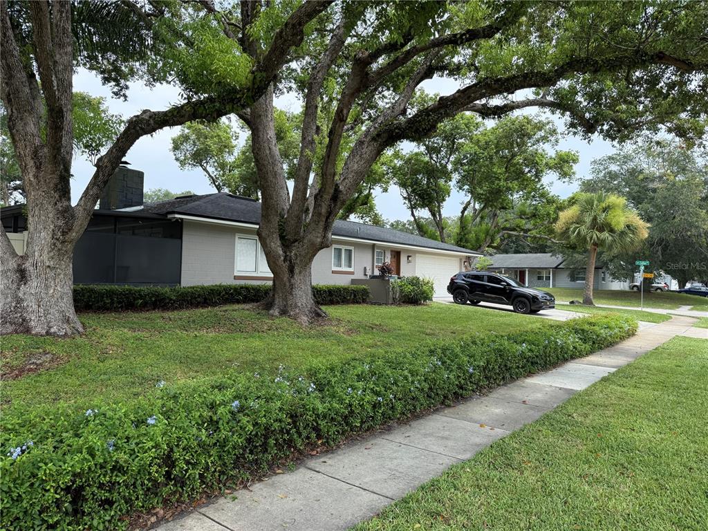 1903 COLLIER DRIVE, FERN PARK, FL — photo 5 of 30