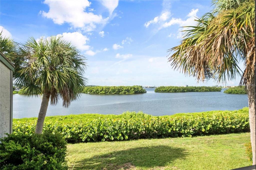 1520 PELICAN POINT DRIVE UNIT BA251
