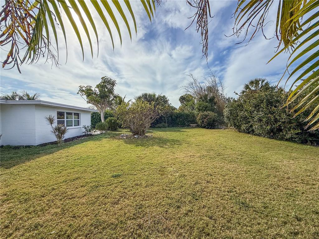 510 69TH STREET, HOLMES BEACH, FL — photo 4 of 30