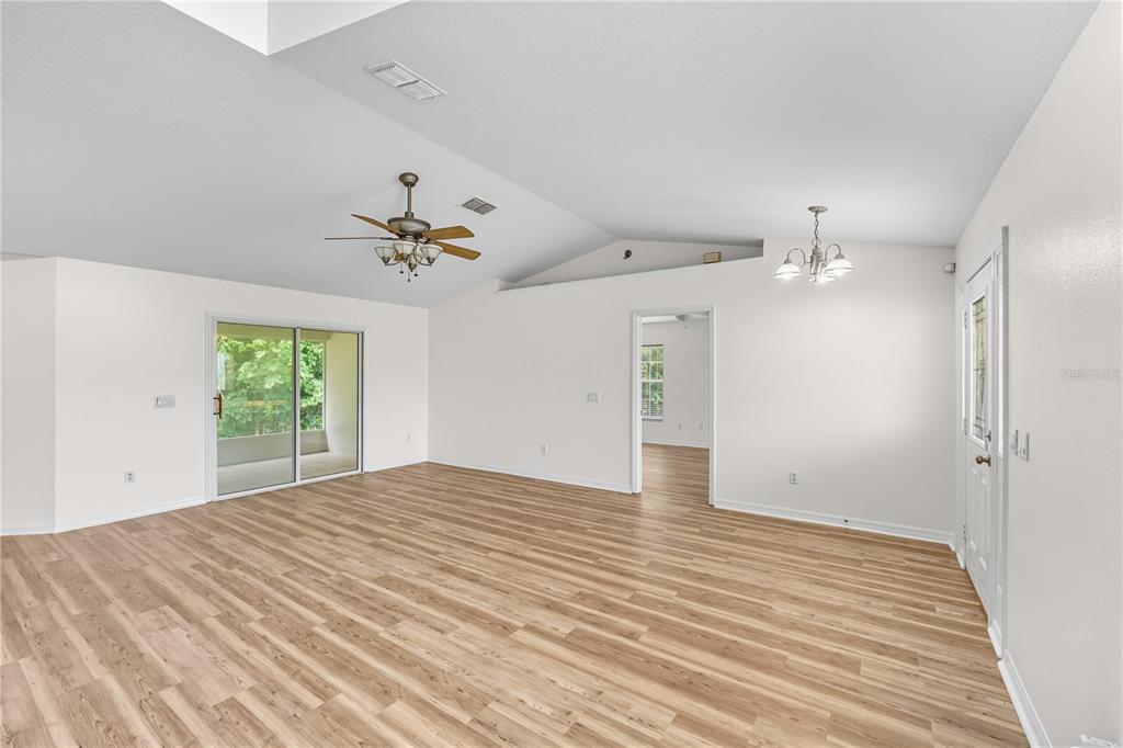 12615 NW GAINESVILLE ROAD, REDDICK, FL — photo 5 of 30