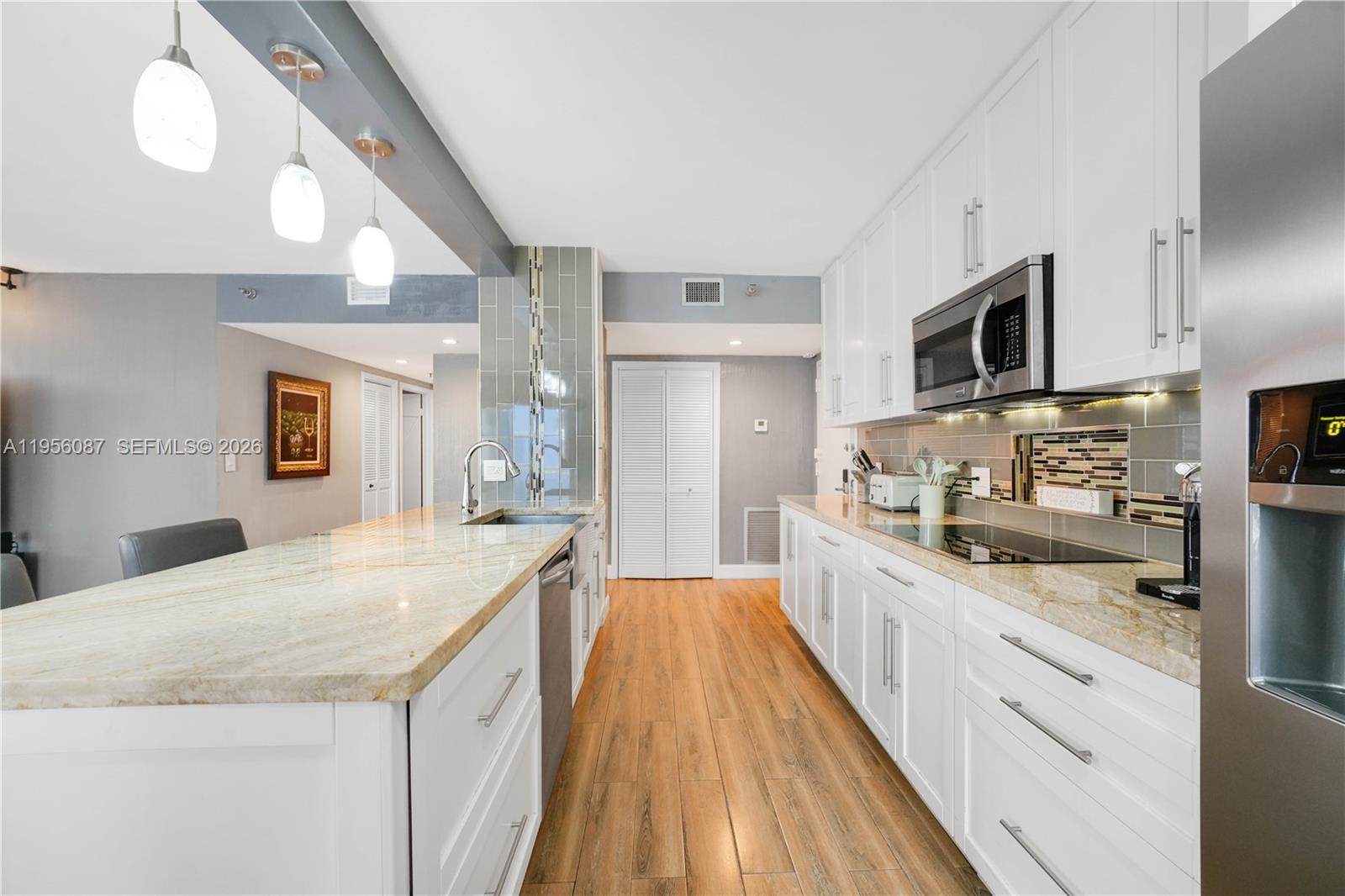3850 Washington St # 702, Hollywood FL 33021