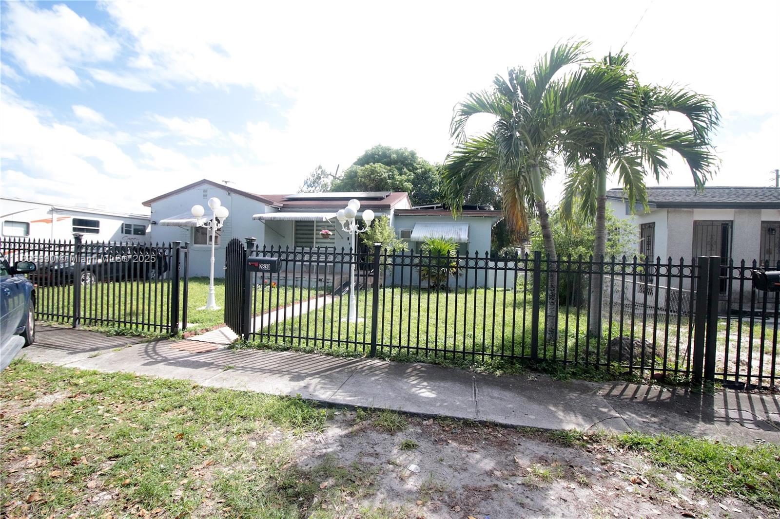 2830 NW 66th St, Miami FL 33147