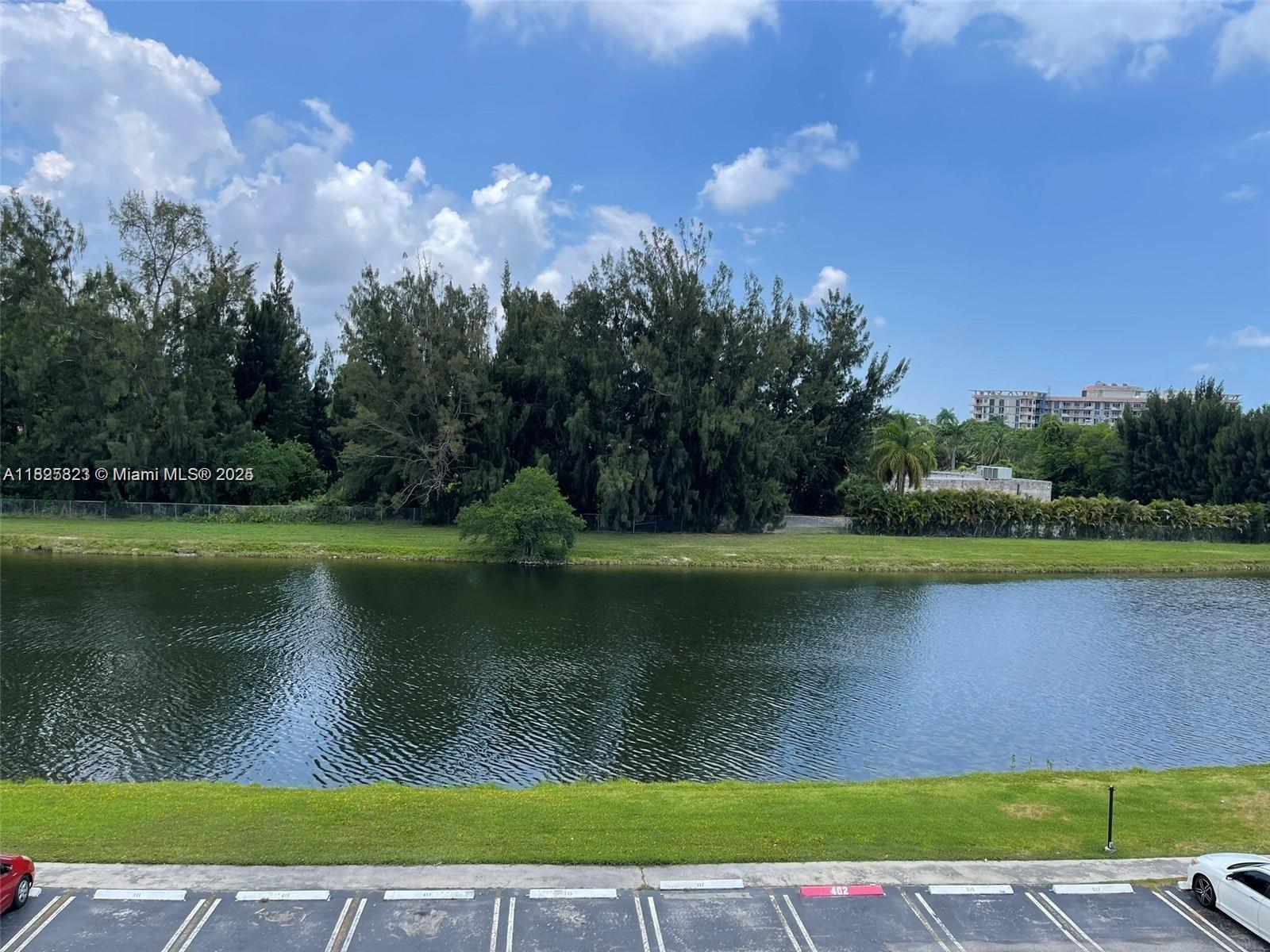16465 NE 22nd Ave # 417, North Miami Beach FL 33160