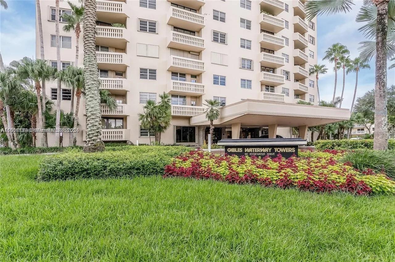 90 Edgewater Dr # 1222, Coral Gables FL 33133