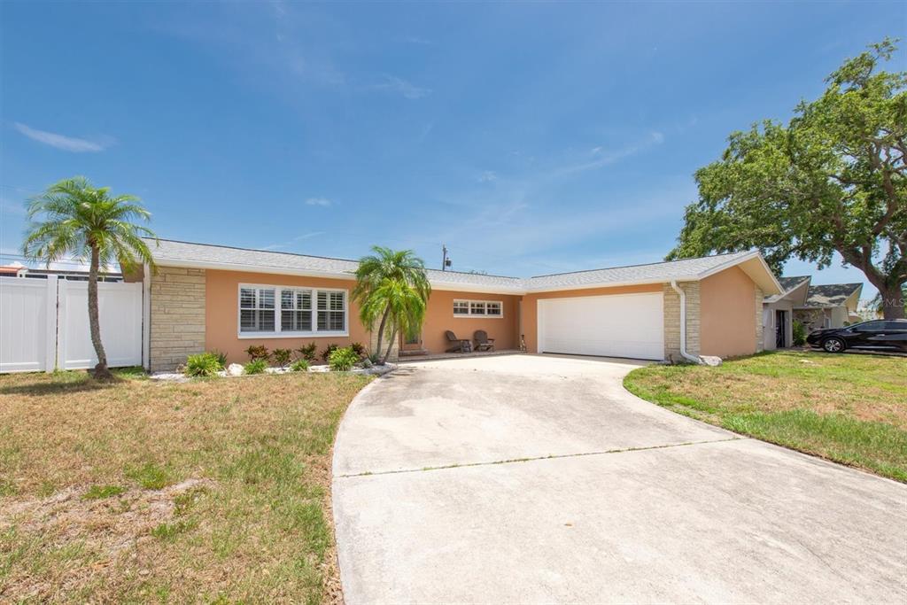 9591 COMMODORE DRIVE
