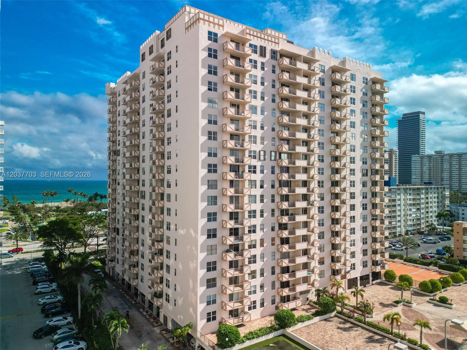 1865 S Ocean Dr # 16B, Hallandale Beach FL 33009