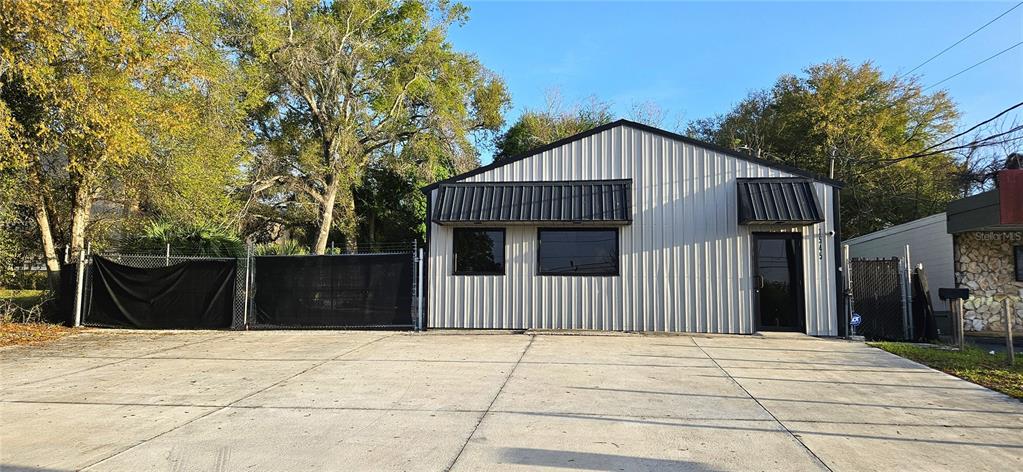 1545 DUNDEE ROAD