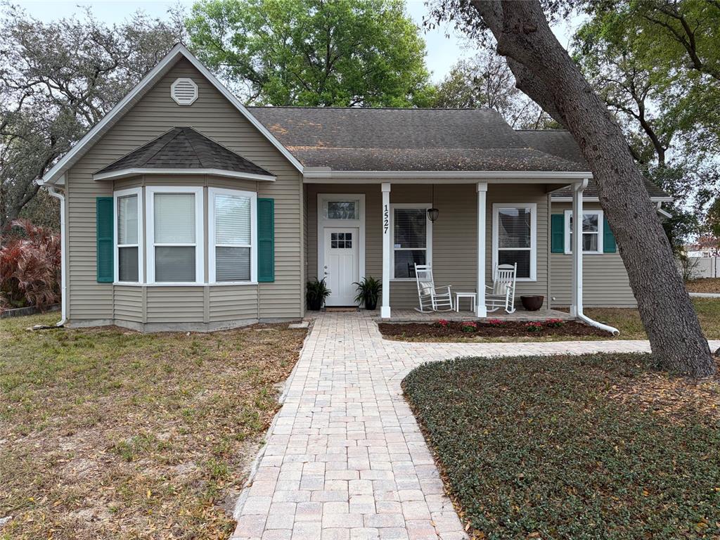 1527 DESS DRIVE