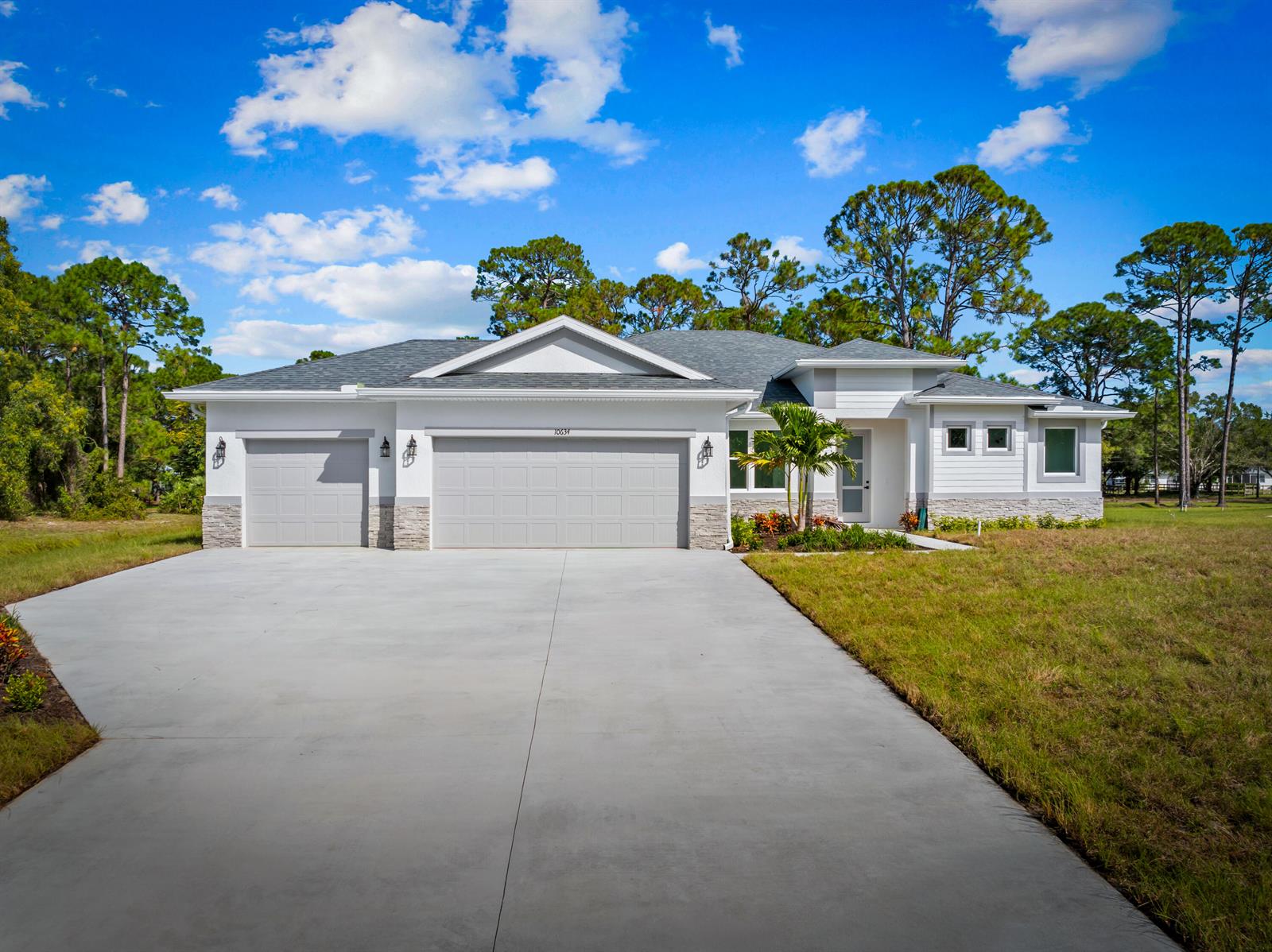 10652 Lighter Wood Lane, Fort Pierce FL 34945