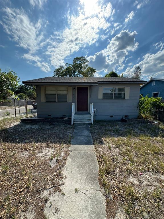 2027 37TH STREET S