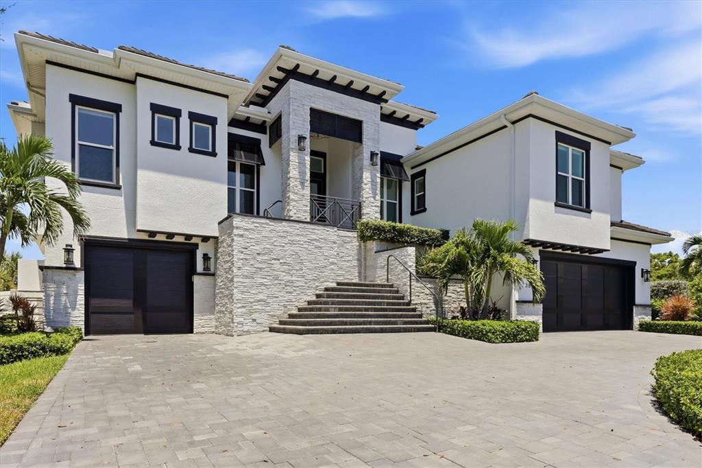 387 S SHORE DRIVE, SARASOTA, FL — photo 4 of 30