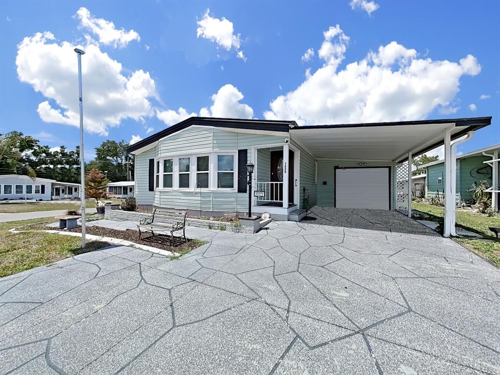 1629 TALLY HO DR