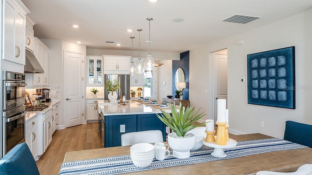 10851 ECLIPSE STREET, SARASOTA, FL — photo 5 of 22