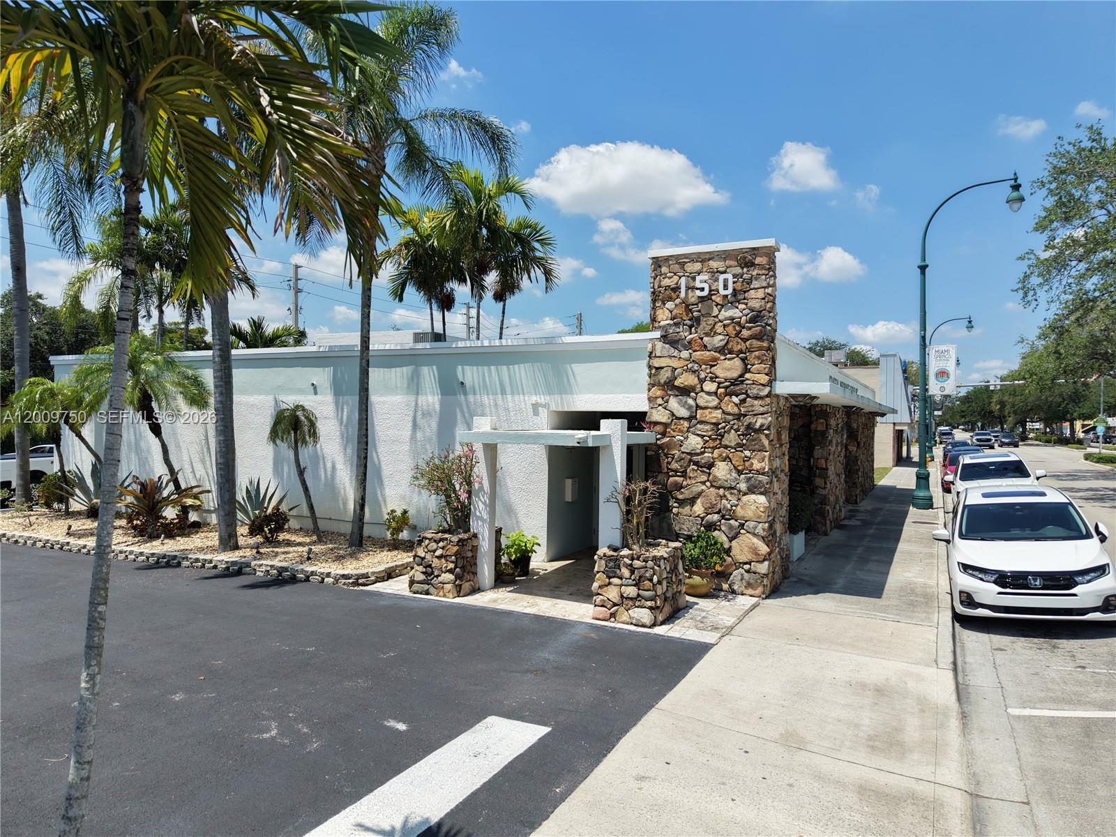 150 Westward Dr # 2, Miami Springs FL 33166