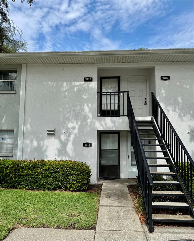 3802 N OAK DRIVE UNIT W22
