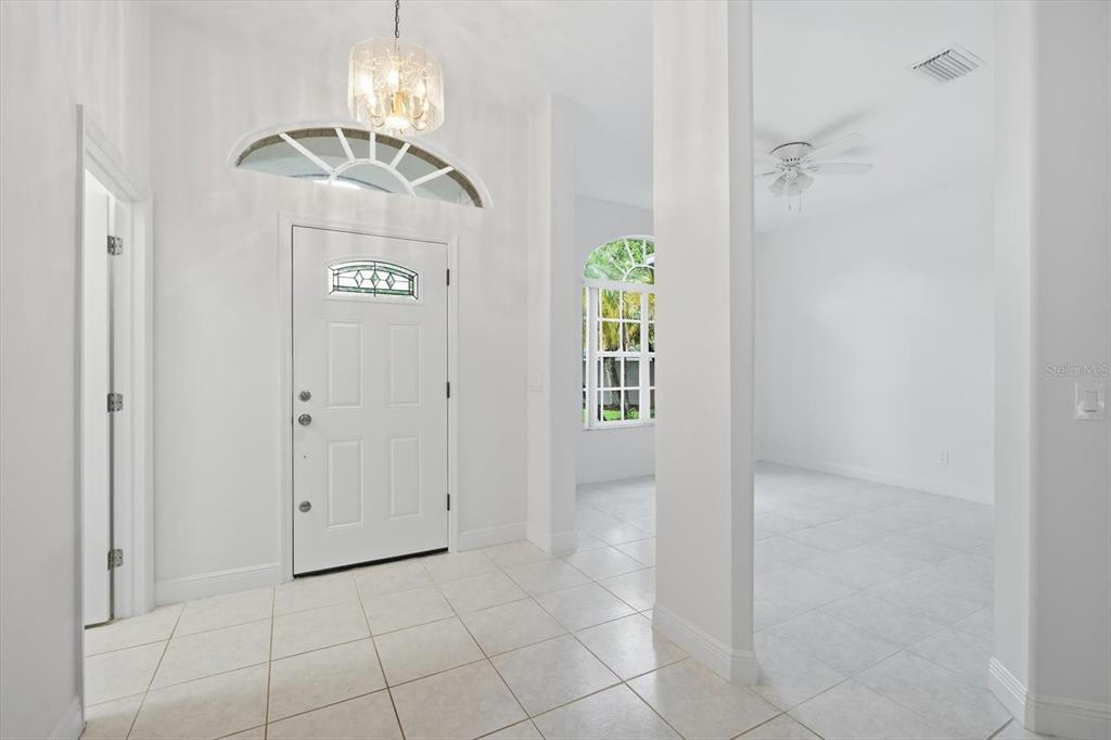 14902 DEVONSHIRE WOODS PLACE, TAMPA, FL — photo 5 of 30