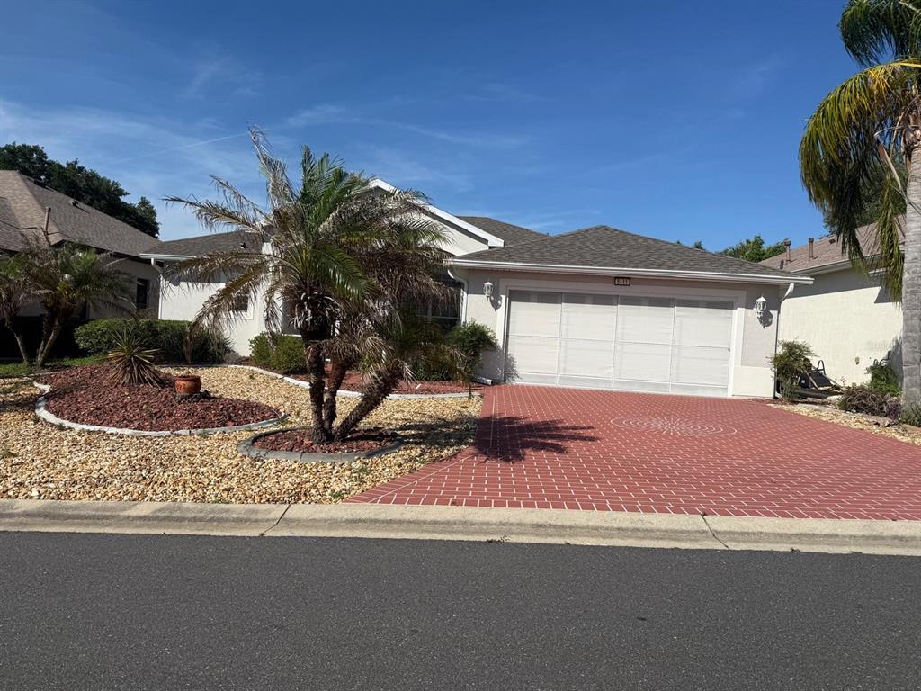 5111 IRONSIDES COURT