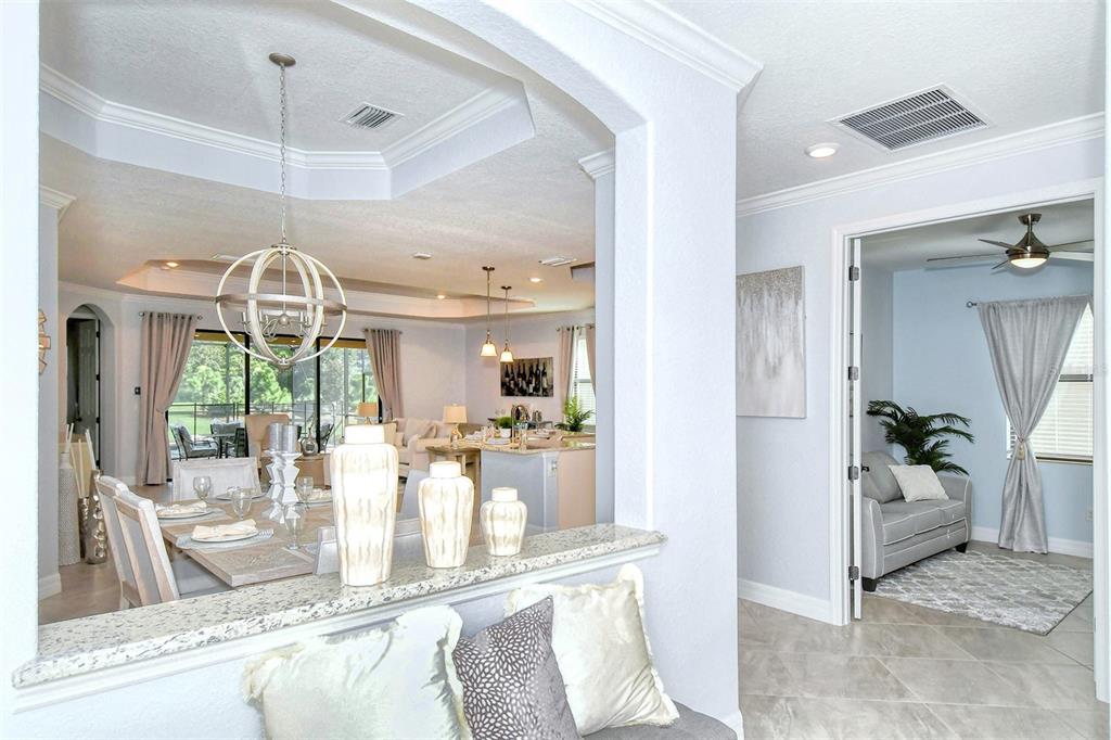 6026 BRANDON RUN, LAKEWOOD RANCH, FL — photo 2 of 30