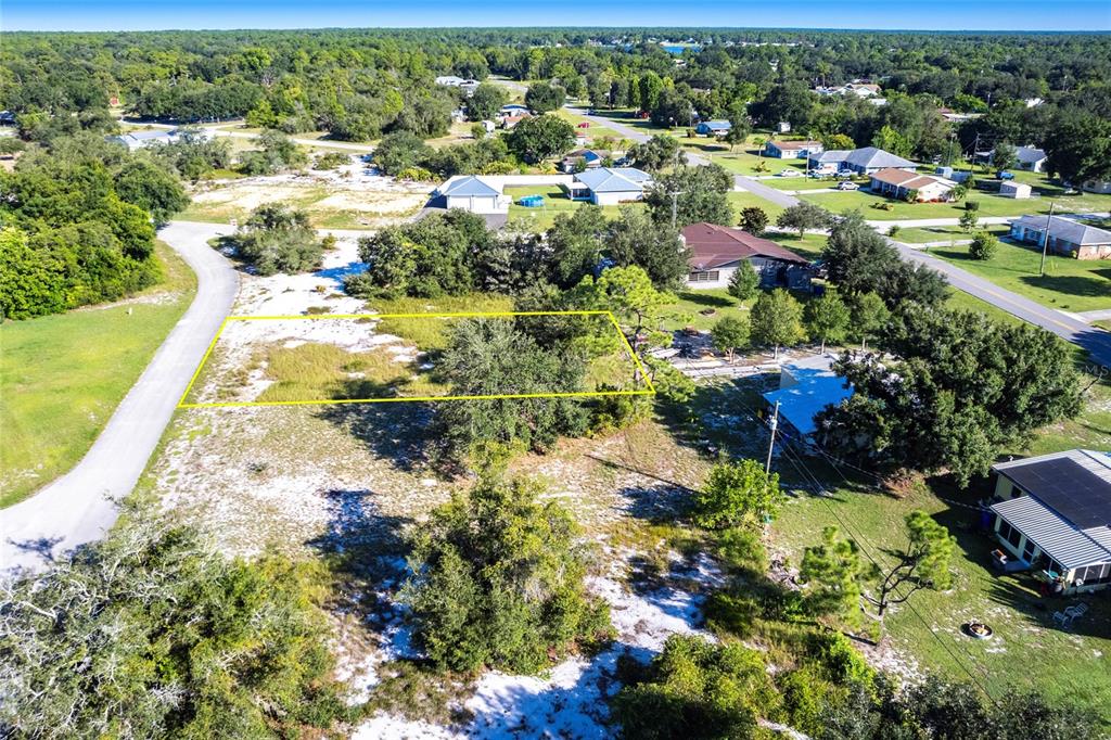 917 HOLLYHOCK COURT