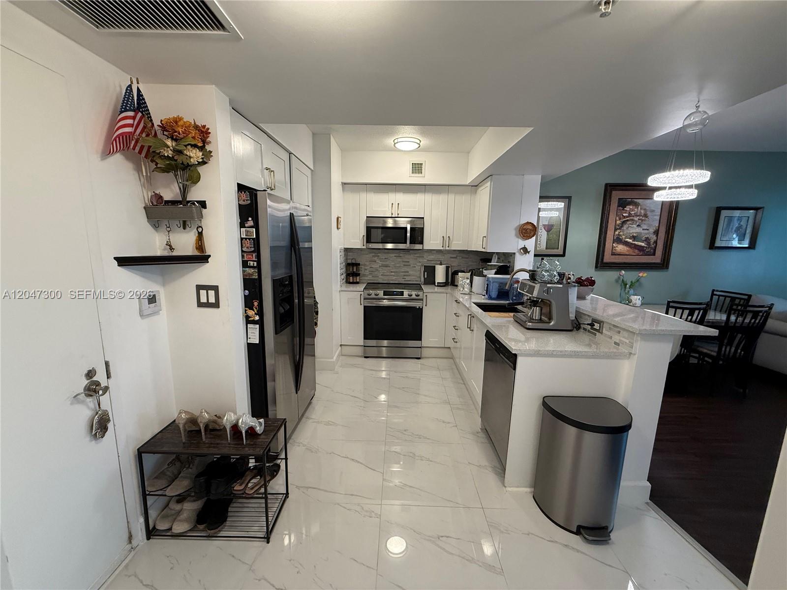 1745 E Hallandale Beach Blvd # 304W, Hallandale Beach FL 33009