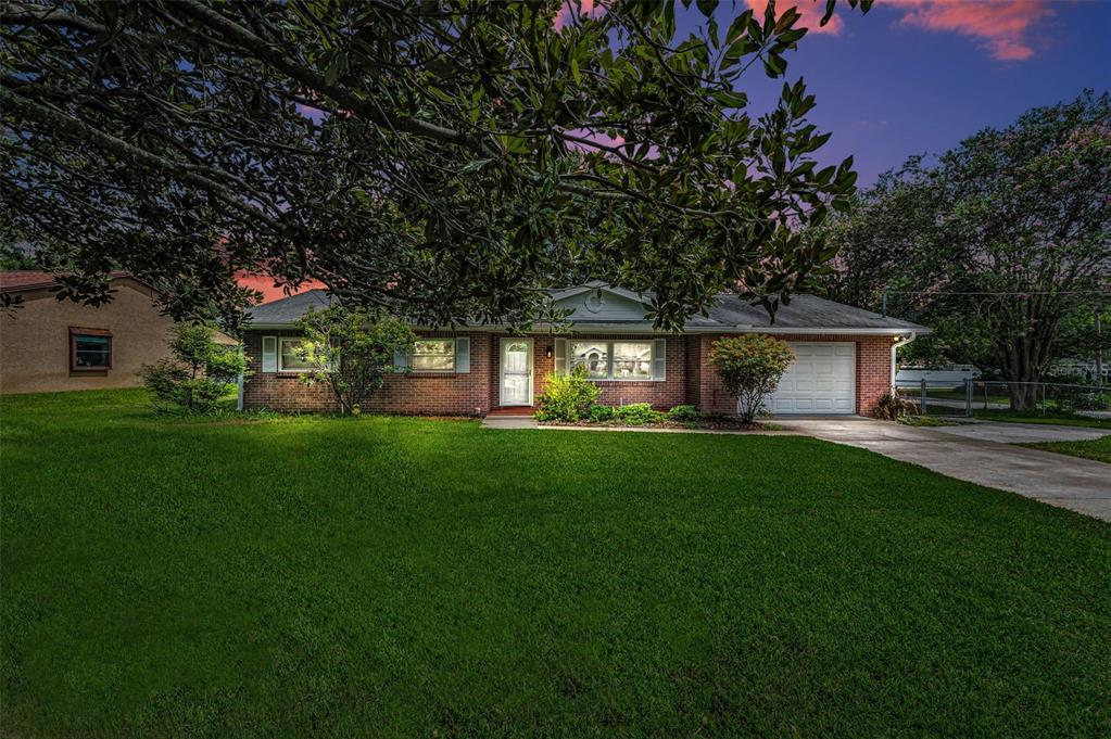 607 SPRING BLOSSOM COURT