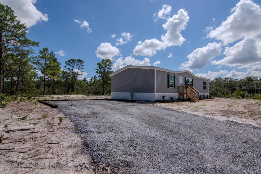 192 FREEDOM DRIVE, FROSTPROOF, FL — photo 4 of 30