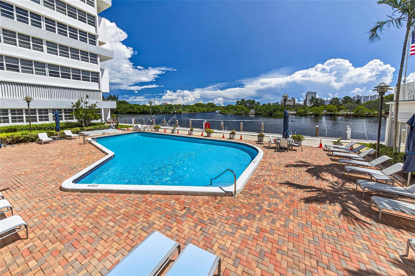 1160 N Federal Highway # 522, Fort Lauderdale FL 33304
