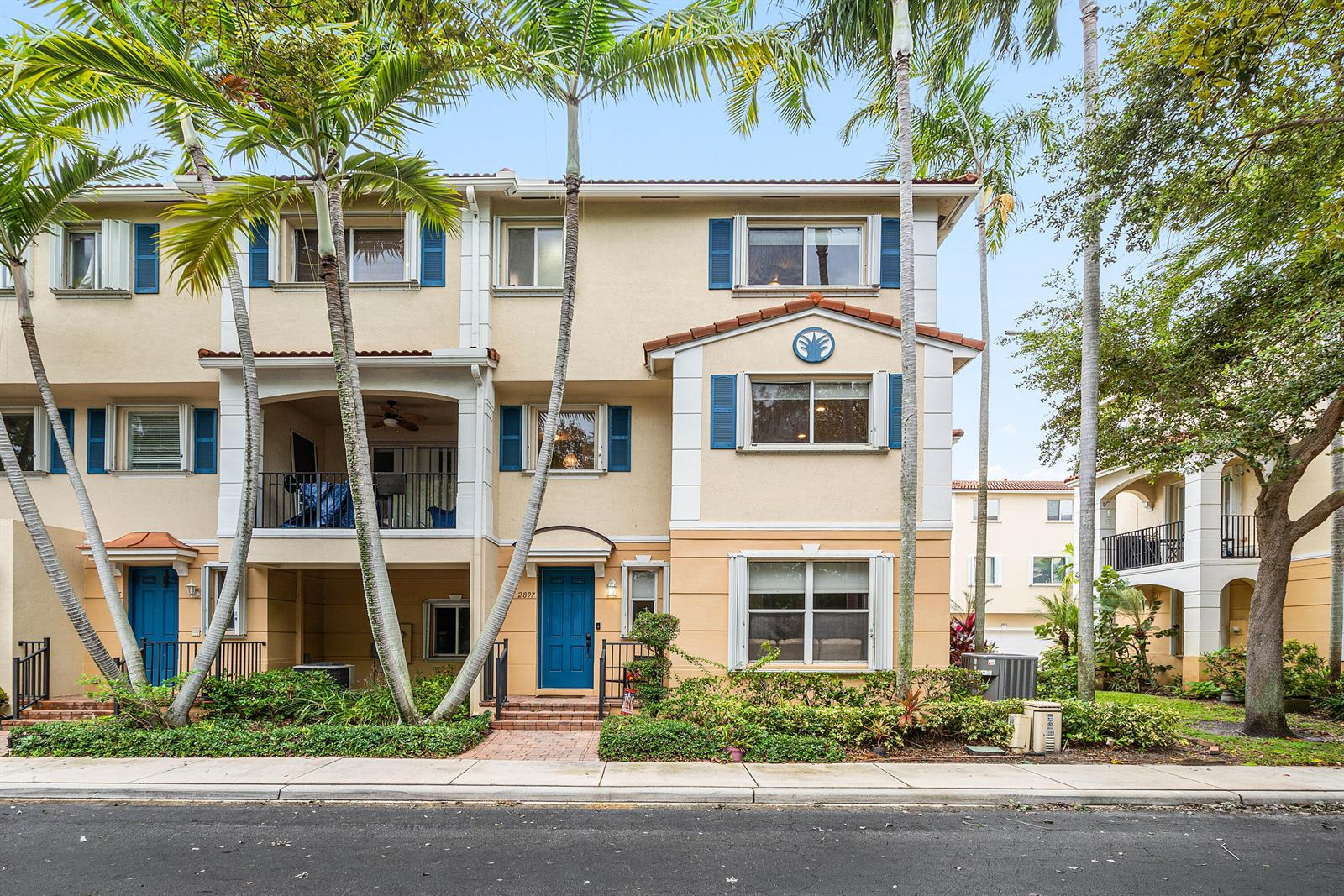 2897 S Greenleaf Circle, Boynton Beach FL 33426