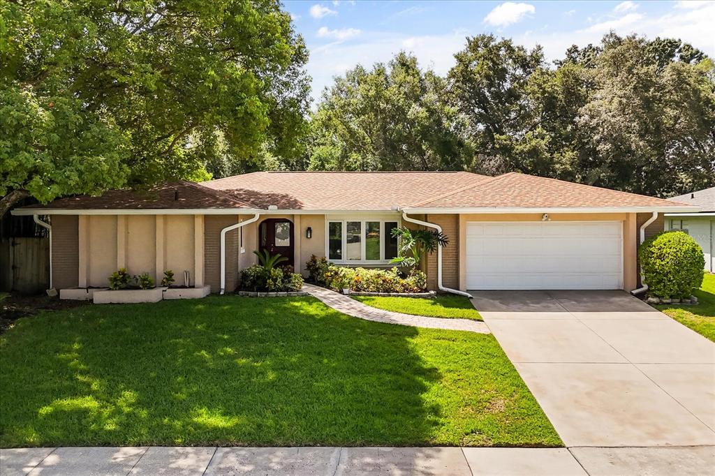 739 LITTLE WEKIVA CIRCLE