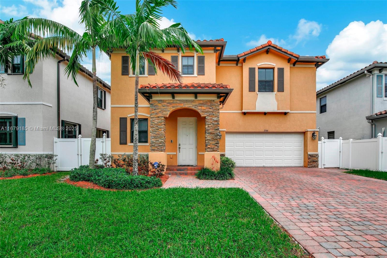 3544 W 94th St, Hialeah FL 33018